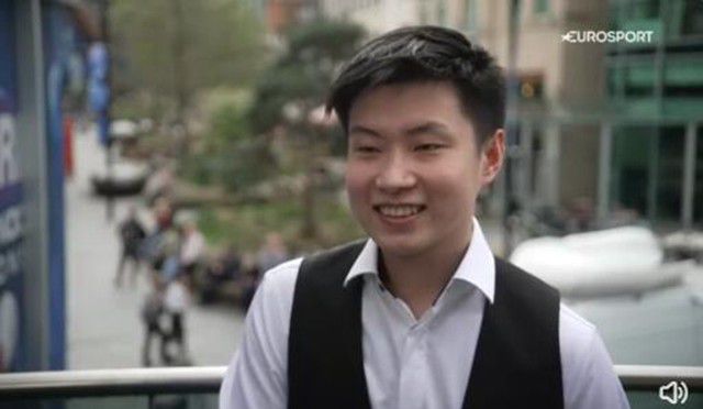 萧常坤再次追问道：你口中说的叶大师，是不是我女婿叶辰？洪五爷正色道：是的，正是叶辰叶大师。